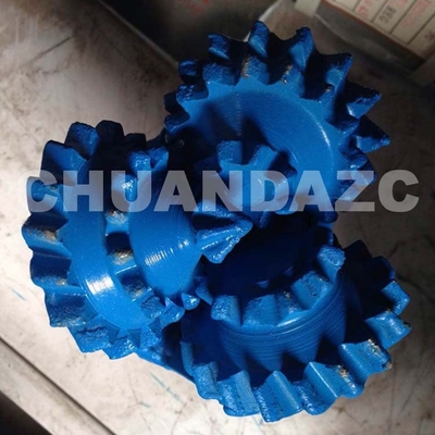China 4 5/8&quot; IADC 127 taladro de acero con rodamiento de caucho para taladro de petróleo proveedor