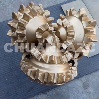 China Tallas de acero de buena calidad 19 1/4&quot; de cono de rodillo herramientas giratorias de roca taladro usado proveedor