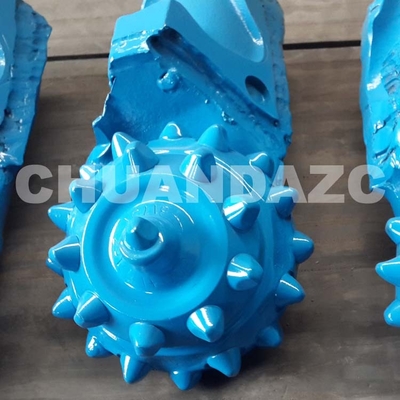 China 8 1/2 pulgadas IADC537 cortador de cono de rodillo / cortador de cono de tricón / cortador de broca $ 150-600 para diferentes tamaños proveedor