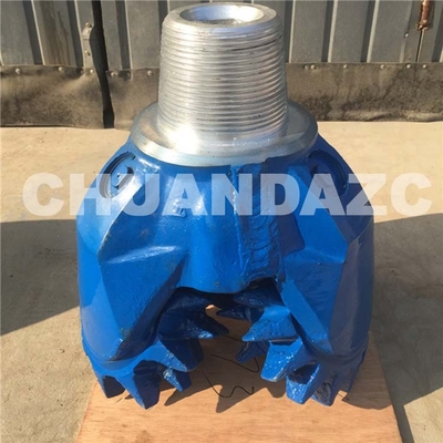 Buena calidad 19 pulgadas de acero diente tricone taladros para la perforación de pozos / tricone taladro / diente fresado tricone taladro proveedor