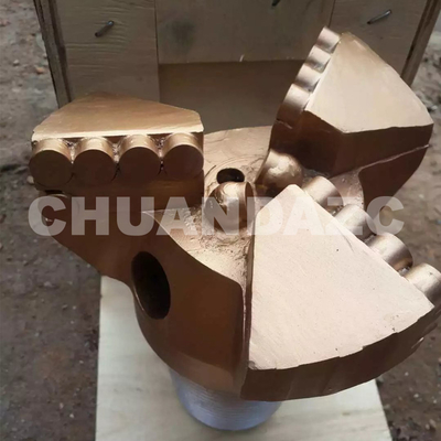 Venta caliente de 3 perforadores de arrastre 152mmPDC Drag Bit/ 3 Wings Drag Drill para perforadores de pozos de petróleo Minería proveedor