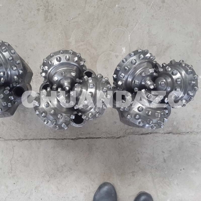 Certificado API 8 1/2 pulgadas 215,9 mm TCI trozo de tricona/trozo de rodillo de tricona para perforación de petróleo/perforación de agua proveedor